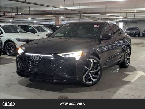 Used 2024 Audi Q8 e-tron Prestige w/ Prestige Package image 1