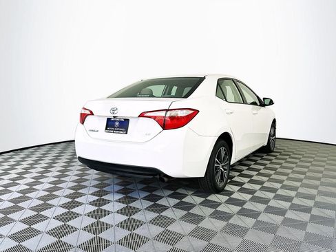 Used 2016 Toyota Corolla LE image 8