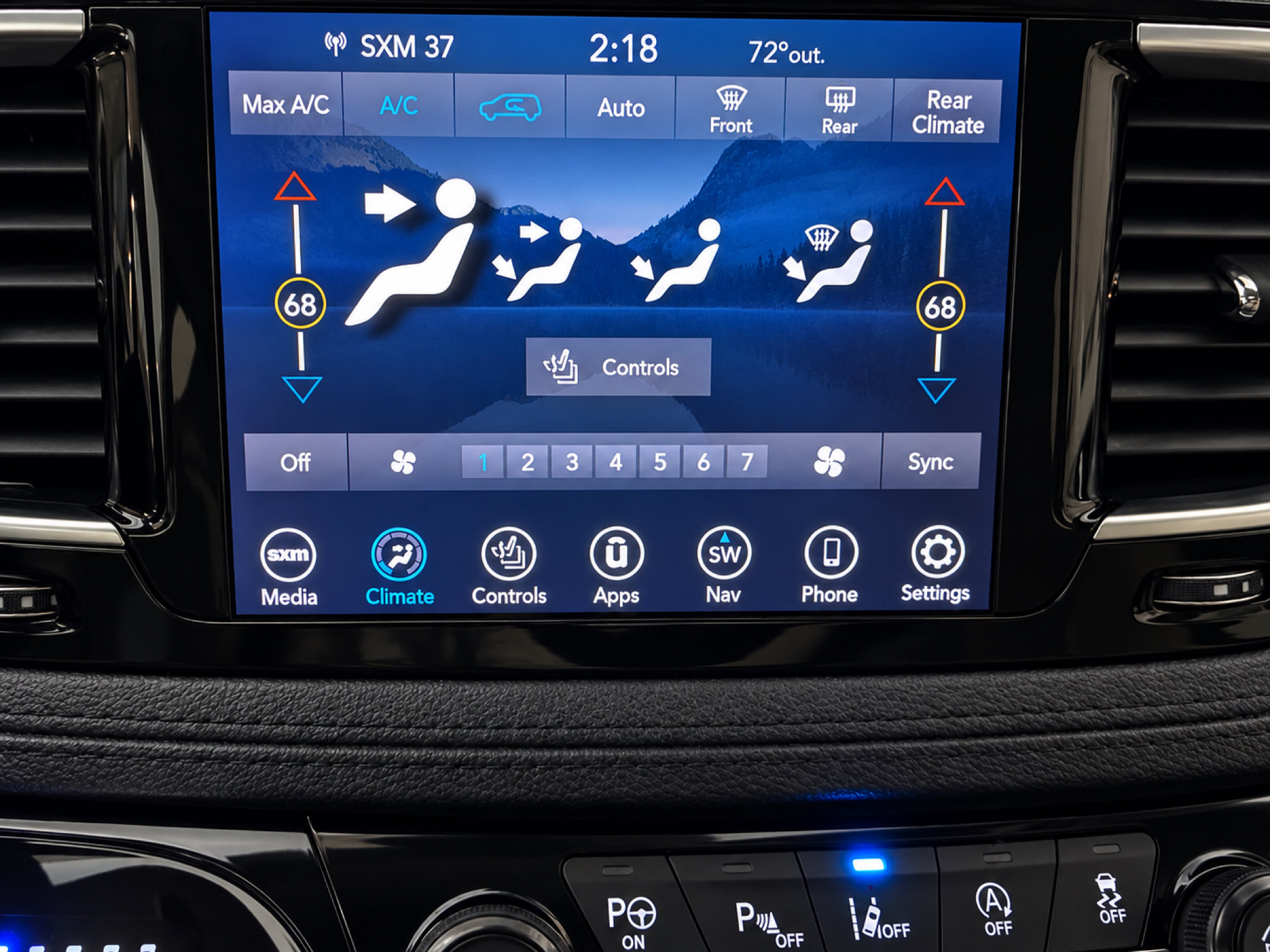 Used 2019 Chrysler Pacifica Limited w/ Tire & Wheel Group FWD image 30