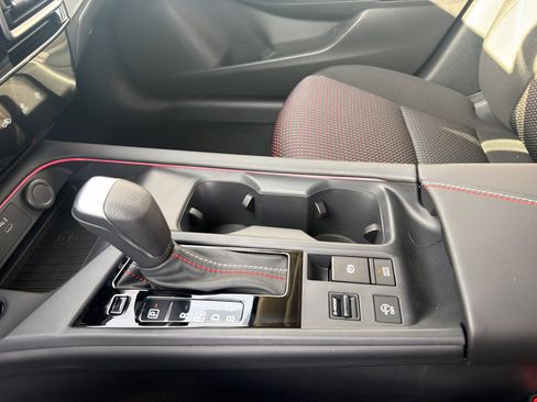 New 2026 Nissan Sentra SR w/ Floor Mat Package image 28