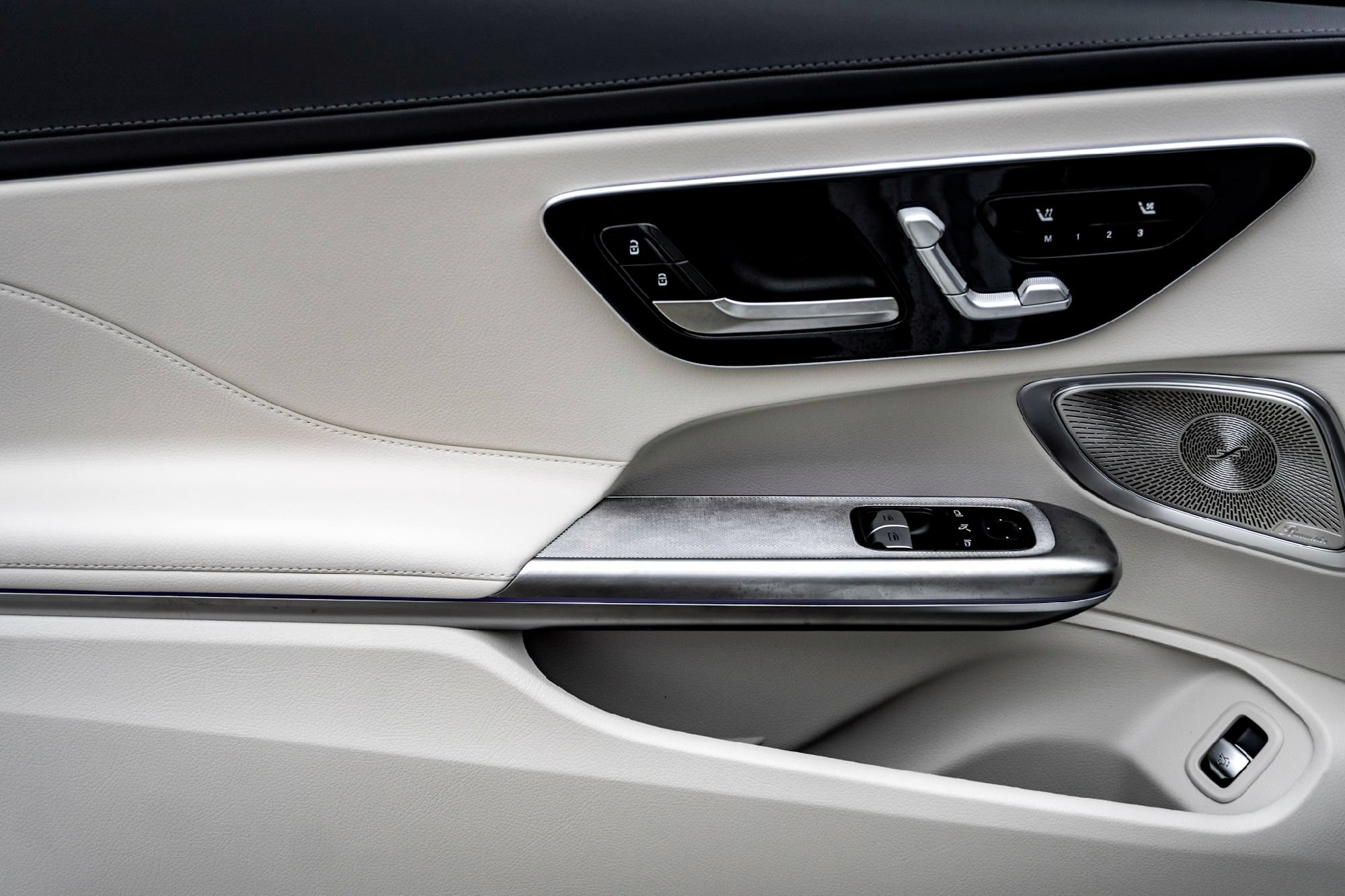 New 2026 Mercedes-Benz CLE 450 4MATIC Coupe image 7