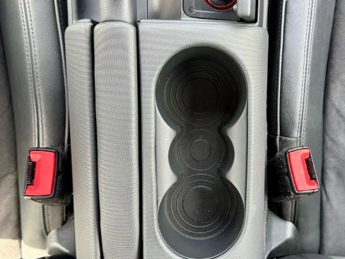 Used 2012 Audi R8 V8 image 32