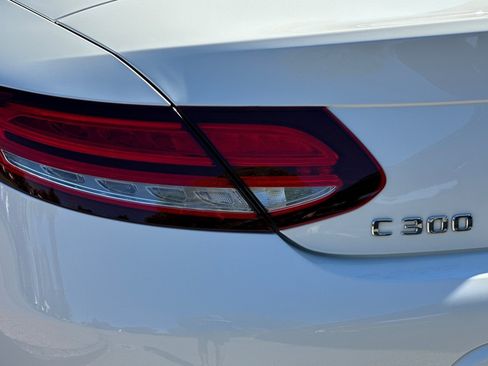 Used 2021 Mercedes-Benz C 300 Cabriolet image 35