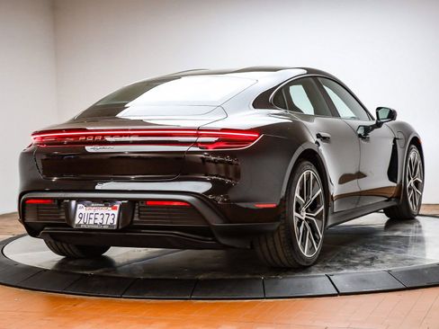 Certified 2025 Porsche Taycan image 6