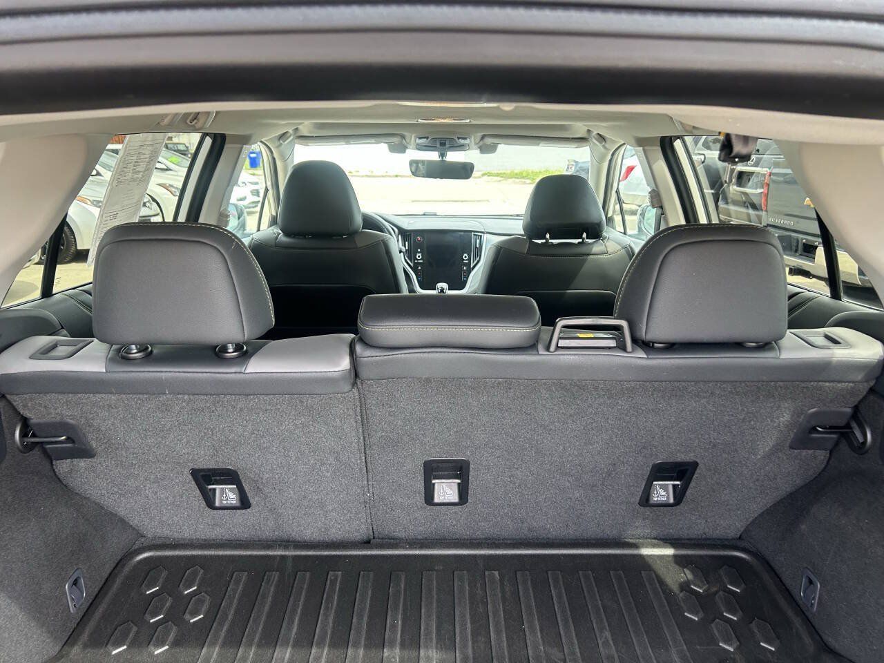 Used 2020 Subaru Outback Onyx Edition XT AWD/4WD image 10