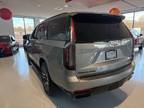 Used 2023 Cadillac Escalade Sport Platinum image 8