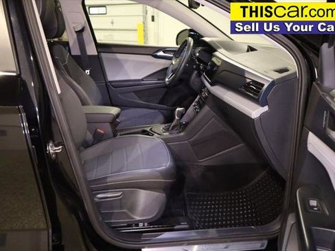 Used 2024 Volkswagen Taos SE FWD image 29
