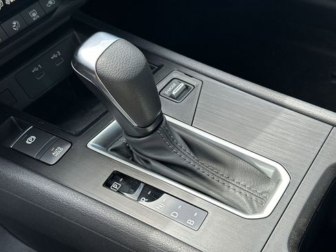 New 2026 Nissan Kicks SV w/ SV Premium Package image 29