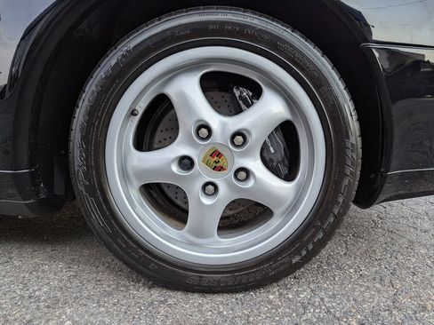Used 1997 Porsche 911 Carrera RWD image 64