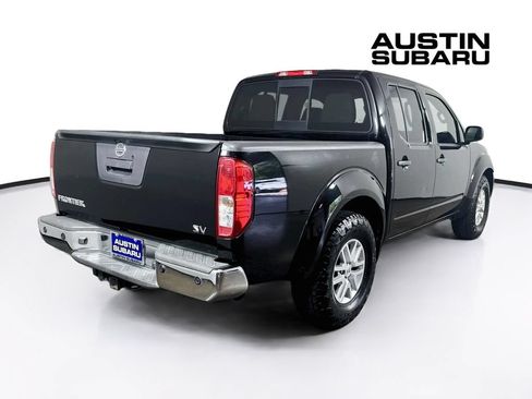 Used 2016 Nissan Frontier SV RWD image 7