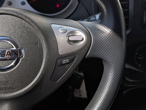 Used 2014 Nissan Juke S image 21