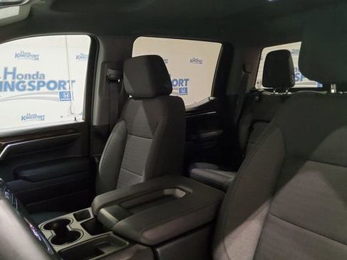 Used 2023 GMC Sierra 1500 Elevation image 17