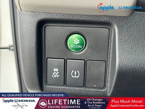 Used 2018 Honda HR-V EX image 27