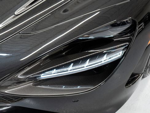 Used 2020 McLaren 720S Luxury image 5