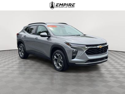 Used 2024 Chevrolet Trax LT w/ Driver Confidence Package