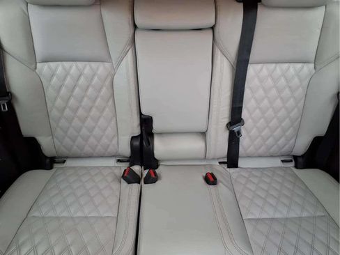 Used 2022 Mitsubishi Outlander SEL AWD/4WD image 17