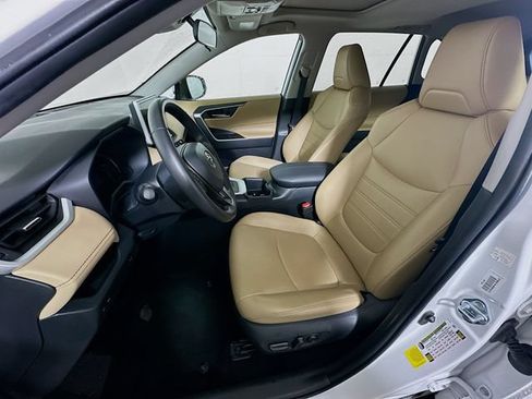 Certified 2025 Toyota RAV4 XLE Premium FWD image 12