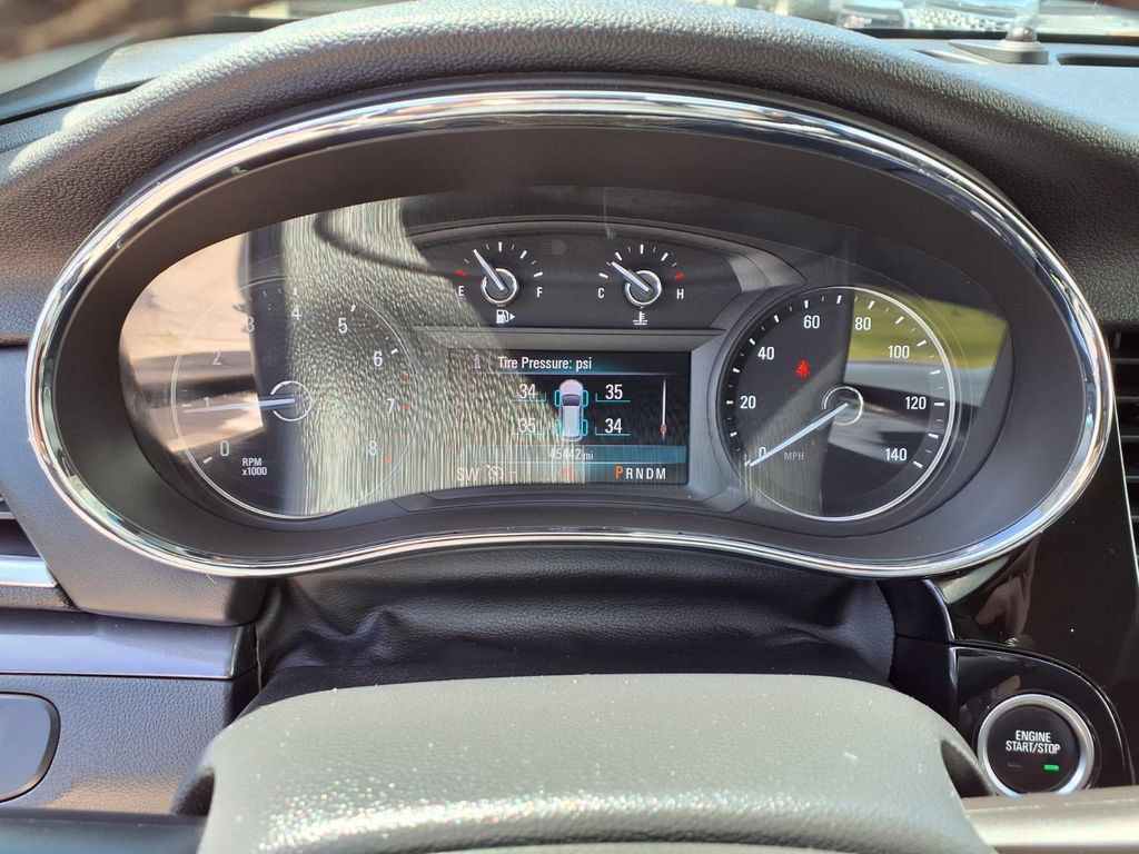 Certified 2021 Buick Encore Preferred FWD image 12