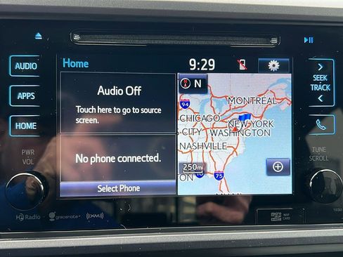 Used 2019 Toyota Tacoma TRD Off-Road image 25