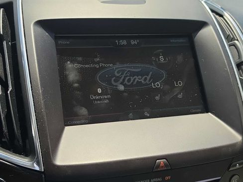 Used 2015 Ford Edge Titanium AWD/4WD image 13