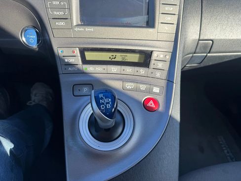 Used 2015 Toyota Prius Prime Plug-In Hybrid image 15