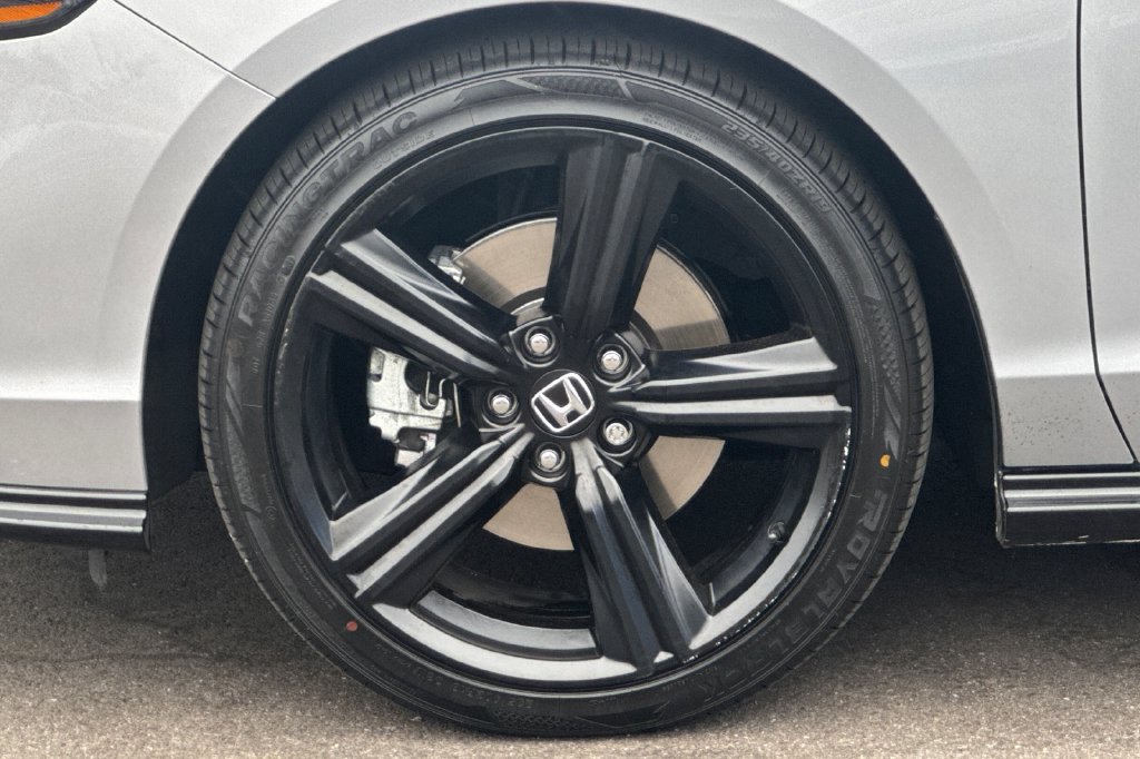 Certified 2024 Honda Accord Sport image 32