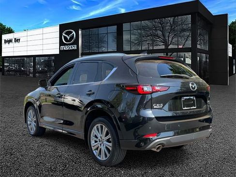 Used 2023 MAZDA CX-5 Signature AWD/4WD image 4