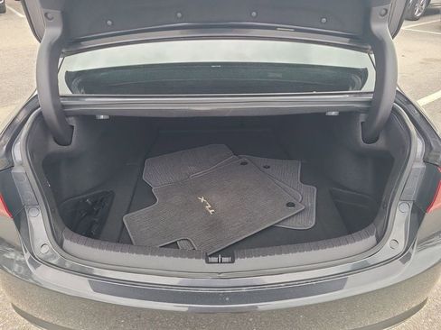 Used 2015 Acura TLX V6 w/ Technology Package image 19