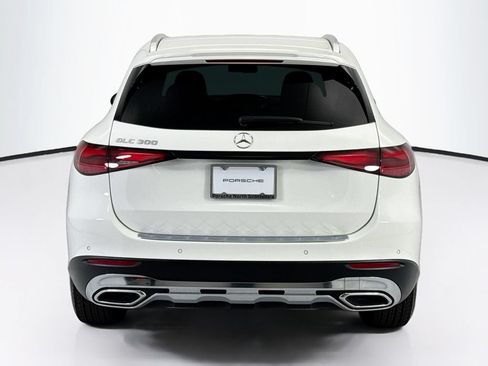 Used 2023 Mercedes-Benz GLC 300 image 6