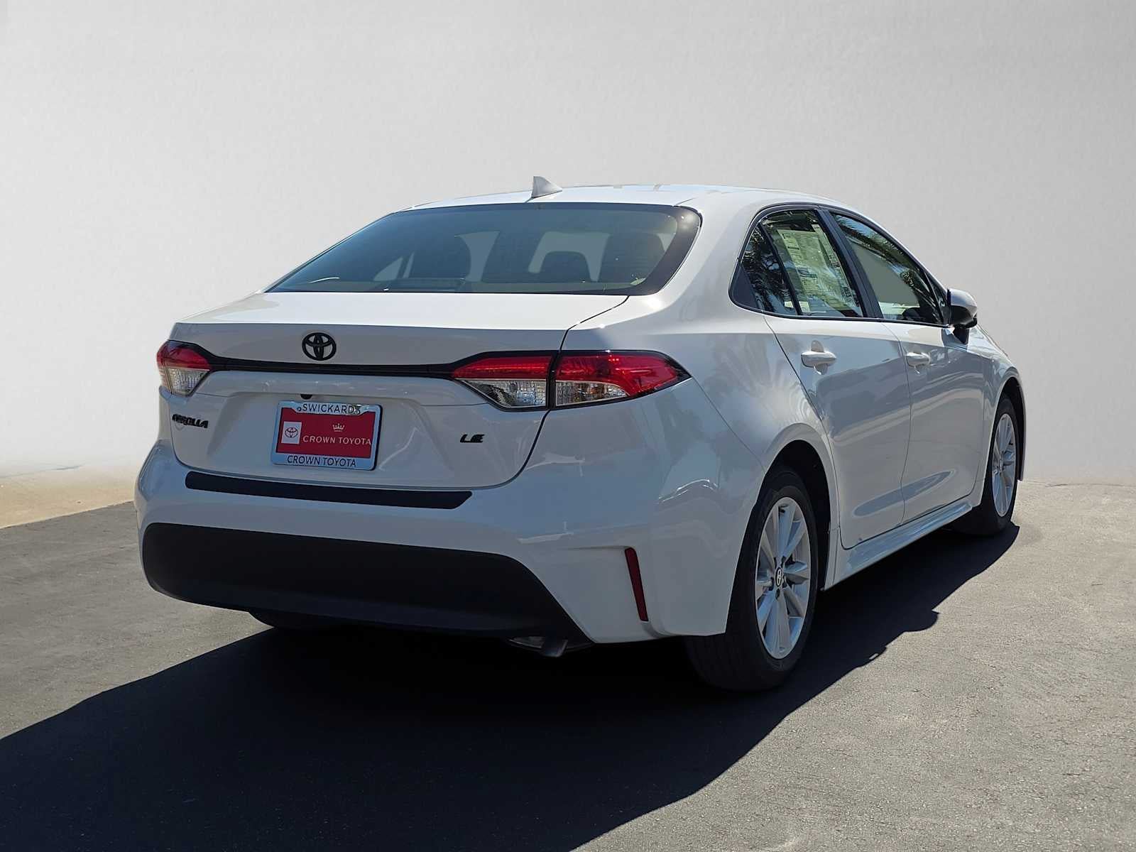 New 2027 Toyota Corolla LE w/ LE Premium Package FWD image 3