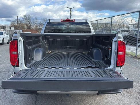 Used 2017 Chevrolet Colorado W/T w/ WT Convenience Package RWD image 26