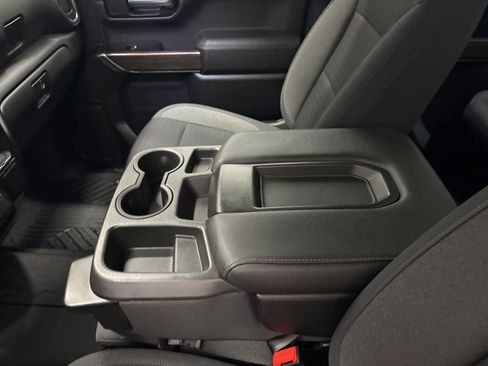 Used 2021 Chevrolet Silverado 1500 RST AWD/4WD image 19