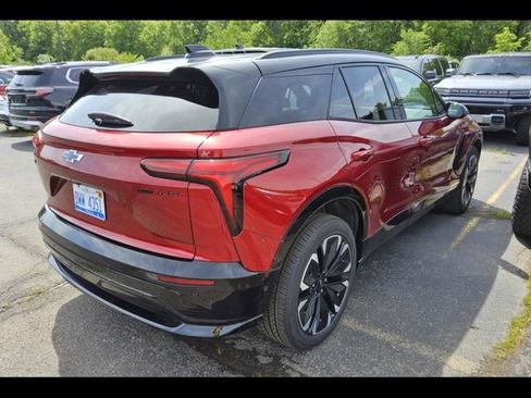 Used 2026 Chevrolet Blazer EV RS w/ Super Cruise Package AWD/4WD image 2