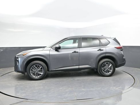 Used 2024 Nissan Rogue S AWD/4WD image 6