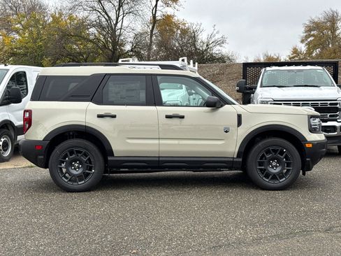 New 2025 Ford Bronco Sport Big Bend w/ Convenience Package image 2