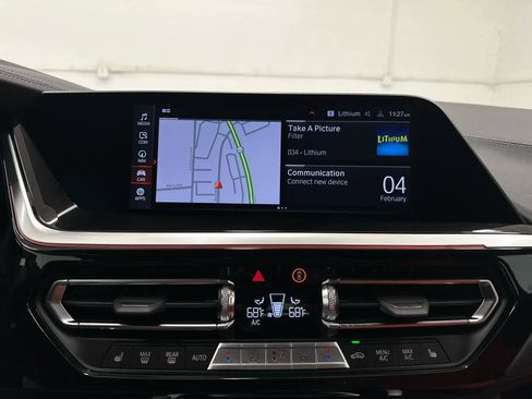 Used 2024 BMW Z4 M40i w/ Premium Package image 30