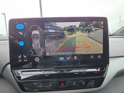 Certified 2023 Volkswagen ID.4 Pro S Plus AWD/4WD image 18