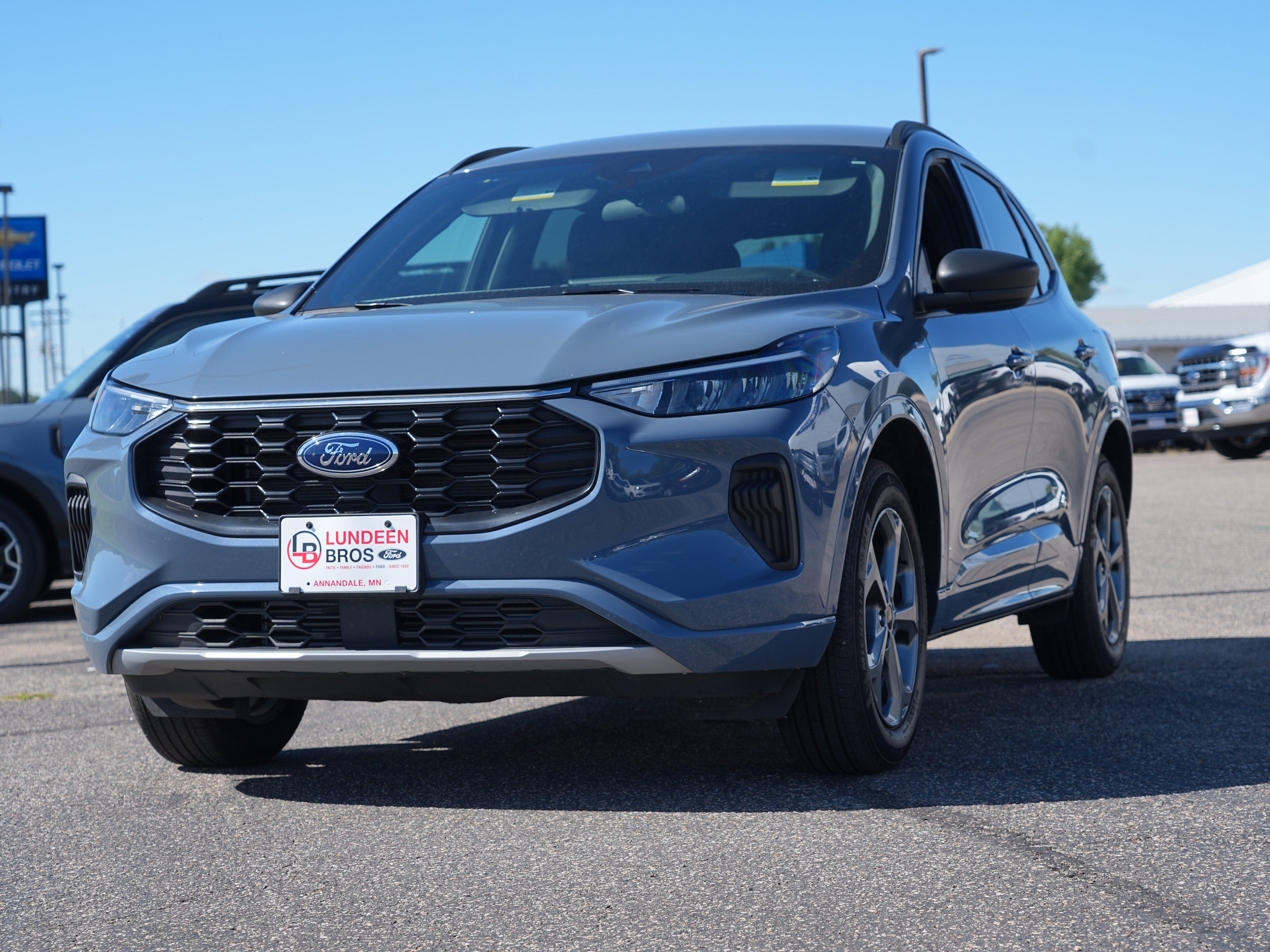 Used 2024 Ford Escape ST-Line w/ Tech Pack #1 AWD/4WD image 8