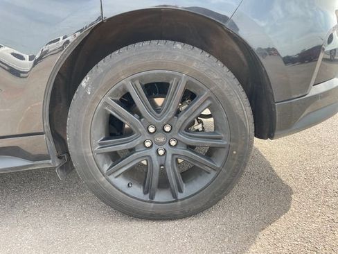 Used 2021 Ford Edge ST-Line FWD image 24