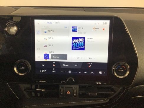 Used 2022 Lexus NX 250 AWD image 12