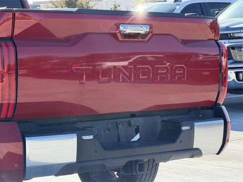 Used 2022 Toyota Tundra Limited image 7