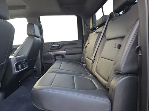 Used 2022 Chevrolet Silverado 2500 LTZ w/ LTZ Premium Package AWD/4WD image 18