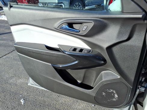 New 2026 Chevrolet Trax LT w/ Driver Confidence Package image 6