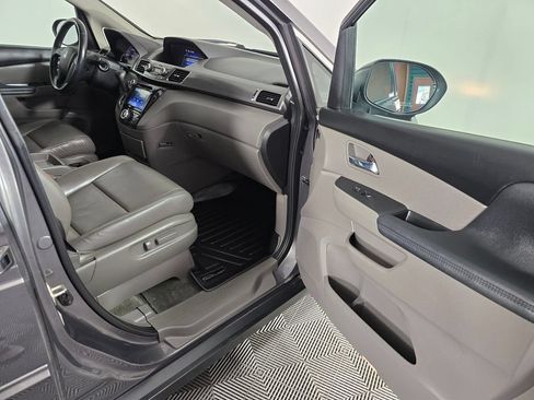 Used 2015 Honda Odyssey EX-L image 12