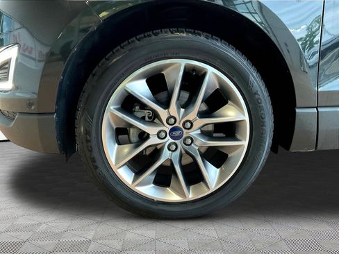 Used 2015 Ford Edge Titanium w/ Equipment Group 302A FWD image 31