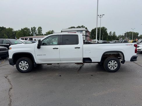 Used 2020 Chevrolet Silverado 2500 W/T w/ WT Convenience Package AWD/4WD image 2