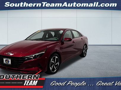 Used 2023 Hyundai Elantra SEL w/ Convenience Package