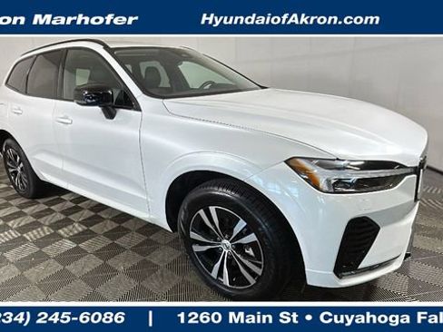 Used 2025 Volvo XC60 B5 Core AWD/4WD image 1