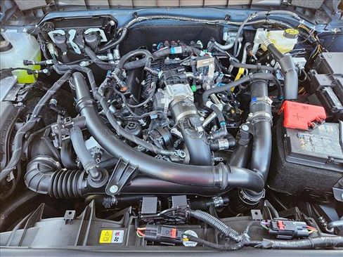 New 2025 Ford Bronco Heritage Edition image 18