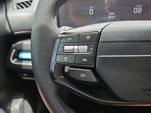 Used 2025 Kia K4 FWD image 17